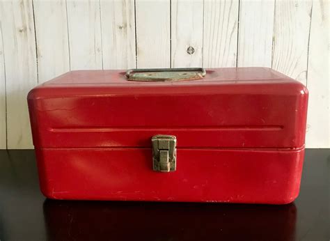 vintage metal tackle boxes